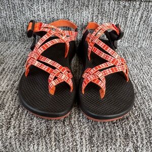 Women’s Chacos, brown, orange and pink. Like new!